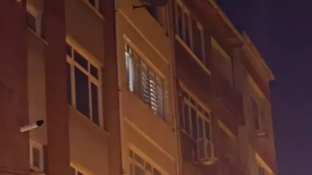 Kadıköy'de dehşet: 2 kişi ölü bulundu, bir not bırakmışlar