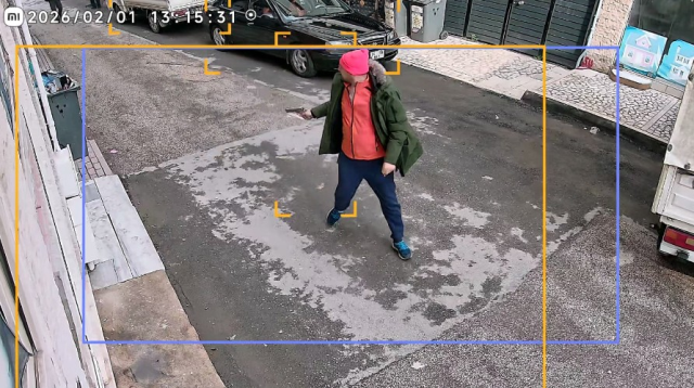 Tabancayla kayınpederini öldürüp, kayınbiraderini yaraladıktan sonra kaçtı