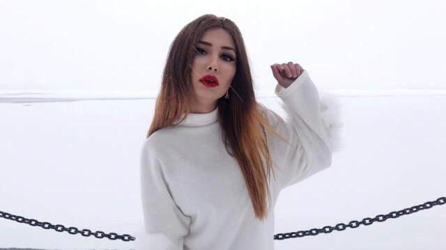 Şarkıcı Ceylan'ın Kızı Melodi, Kanada'daki Yüksek Lisansını Tamamladı