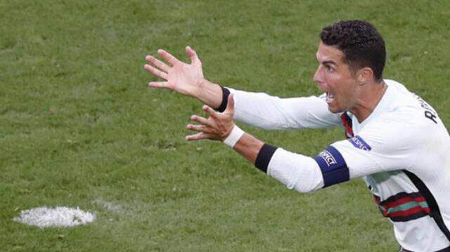 Cüneyt Çakır'ın verdiği karar Cristiano Ronaldo'yu sinirden çılgına çevirdi