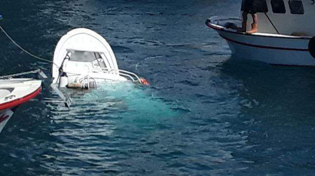 Yavuz Sultan Selim Köprüsü altında bulunan balıkçı teknesine gemi çarptı: 1 yaralı