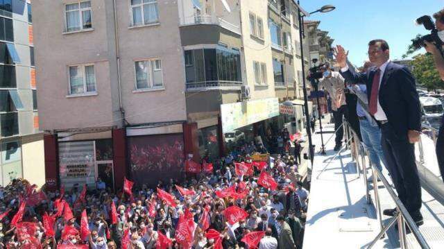 Cumhurbaşkanı adayı olacağı konuşulan İmamoğlu'ndan gövde gösterisi! İki farklı ilde iki ayrı miting yaptı