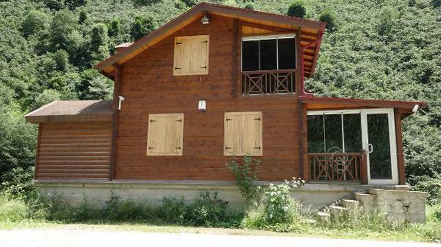 Tosuncuk, memleketi Giresun'da dere yatağına kaçak villa yaptırmış