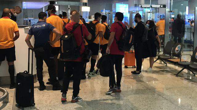 Yunanistan'ın çirkin tavrı testle de kalmadı! Galatasaraylıları deport etmeye kalkmışlar