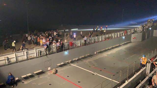 Son Dakika: Milas'ta alevler termik santrale sıçradı! Bölgeden patlama ve siren sesleri yükseldi