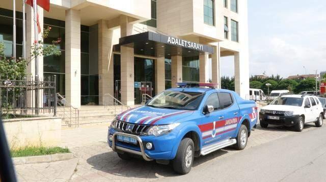 3 kızını öldüren imam, adliyeye çelik yelek ve güvenlik önlemleriyle götürüldü