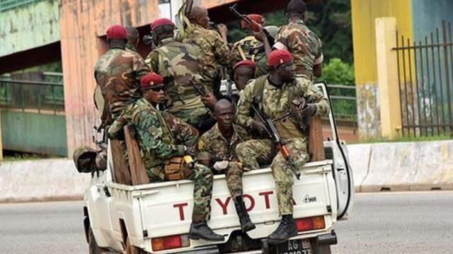 Liverpool'un yıldızı Keita, darbenin içinde mahsur kaldı