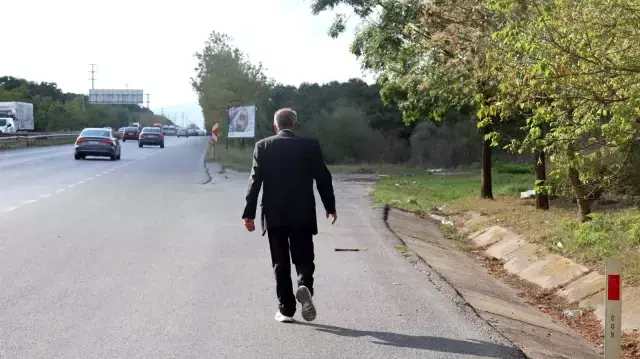 Aşı olmadı, PCR testi de yaptırmayınca evine gidebilmek için 7 gündür yürüyor