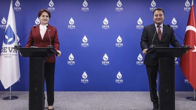 Meral Akşener'den Ali Babacan'a 'son 20 yıl' iması! Yanında olduğunu hatırlayınca hemen düzeltti