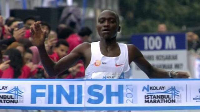 Son Dakika: N Kolay 43. İstanbul Maratonu'nu Victor Kiplangat ve Sheila Jerotich kazandı