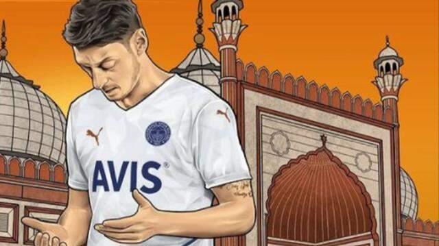 Ali Koç'un 'Fenerbahçe'ye odaklan' dediği Mesut'tan manidar Cuma paylaşımı