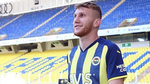 Taraftar kimseyi böyle desteklemedi! Pereira'nın hayata küstürdüğü genç, ilk kez kadroda