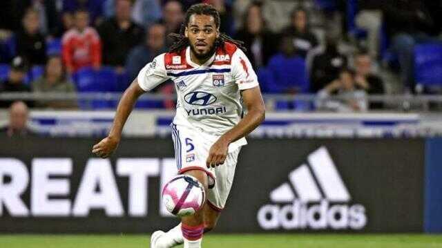 Süper Lig'in devleri, Lyon'un yıldızını istiyor! Denayer, Türkiye'ye geri mi dönüyor?