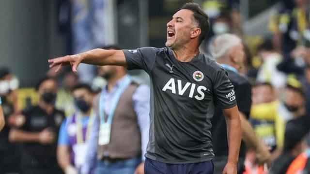 Fenerbahçe'den yaka paça gönderilmişti! Vitor Pereira, şimdi dünyanın en iyi liginde