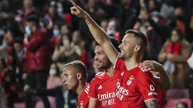 Fenerbahçe'nin gol diye bir derdi kalmayacak! Seferovic'ten yeşil ışık