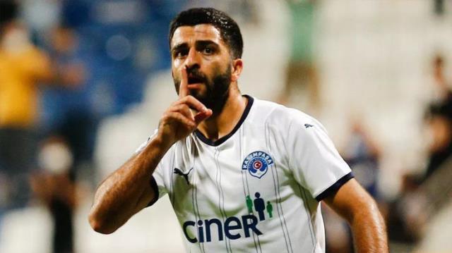 Beşiktaş ve Galatasaray birbirine girdi! Yine transfer savaşı çıktı