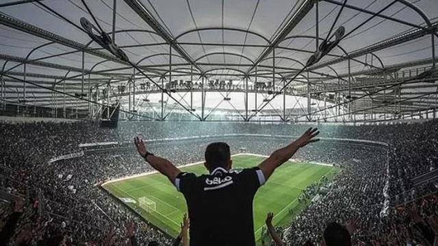 Derbi öncesi taraftarı havaları uçuran karar! Beşiktaş, biletleri 1 liradan satışa çıkardı