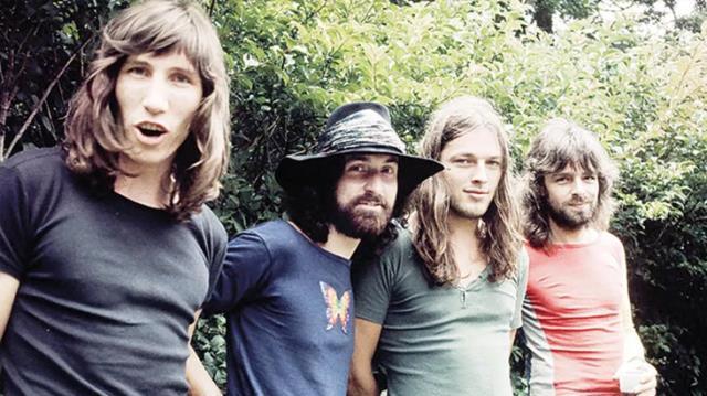 Pink Floyd 28 yıl sonra Ukrayna için 'Hey Hey Rise Up' isimli şarkıyı çıkaracak