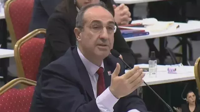 İBB Meclisi'nde öğrencilerin zamdan muaf tutulması tartışması: İBB batıyorsa dükkanı kapatsınlar