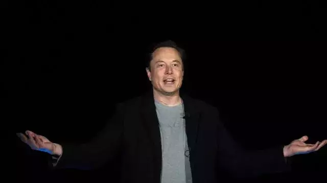 Dünyanın en zengin insanı Elon Musk: Evim yok, arkadaşlarımın odasında kalıyorum