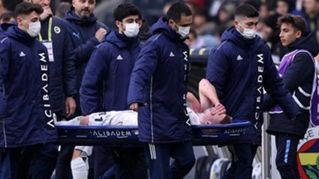 Fenerbahçe'de büyük tehlike! Shakhtar maçında sakatlanan Szalai sezonu kapatabilir