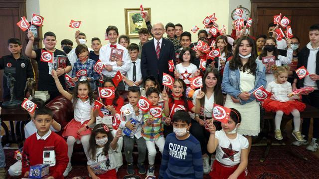 Kılıçdaroğlu, 'Neden Elektriğiniz Kesildi' Diye Soran Çocuğa Yanıt Verdi: