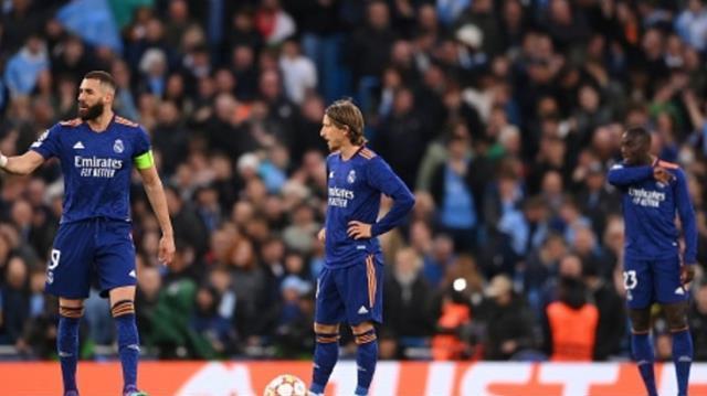 10 dakikada karizmalarını çizdiler! Real Madrid, tarihinde bu kadar gol yemedi