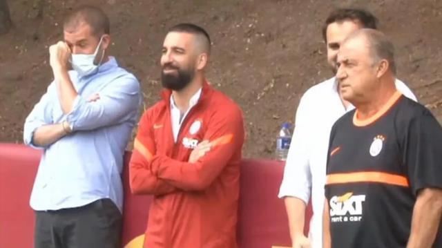 Arda Turan futboldan sonraki yeni mesleği için kolları sıvadı! Ekibini hazırlıyor