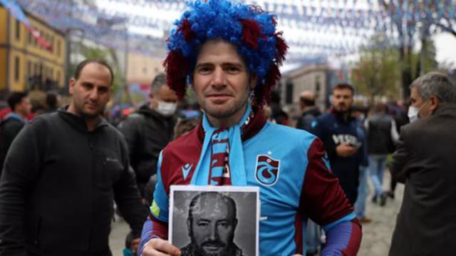 Trabzonsporlular çıldırdı! Eşini hastanede bırakıp gelen taraftarın sözleri ortalığı yıktı