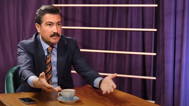 AK Parti Grupbaşkanvekili Cahit Özkan'ın BAE açıklamaları sonrası Ömer Çelik'ten gece yarısı paylaşımı: Partimizin görüşlerini yansıtmıyor