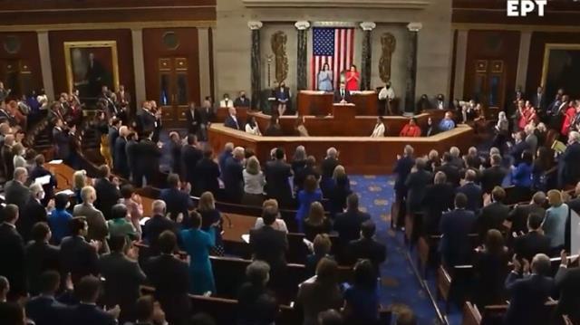 ABD Kongresi'nde Türkiye'yi şikayet eden Miçotakis, senatörler tarafından ayakta alkışlandı