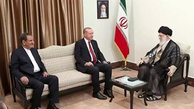 Cumhurbaşkanı Erdoğan'ın İran'ın dini lideri Hamaney'le görüşmesinde neden Türk bayrağı yoktu? Fotoğrafın sırrı ortaya çıktı