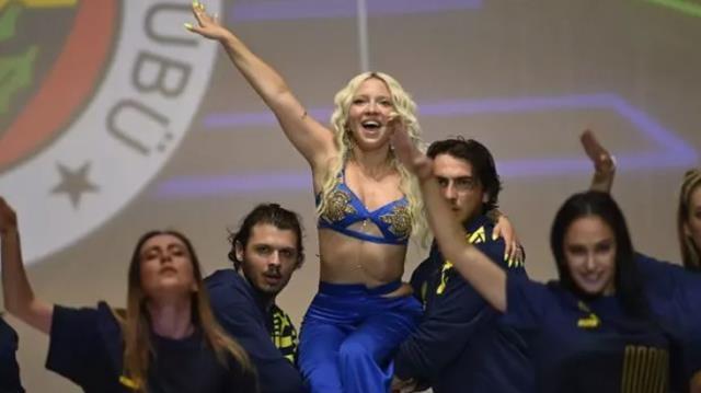 Forma lansmanı dillerden düşmeyen Fenerbahçe'den tarihe geçen rekor