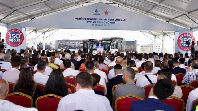 İmamoğlu, geçmiş dönemde yapılan metrobüs alımlarını eleştirdi: Tanesine 23 milyon lira ödendi, hiç mi Allah korkunuz yok