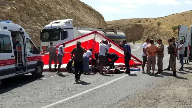 Batman'da yelkenkanat ile uçarken asfalta çakılan 2 kişi hayatını kaybetti