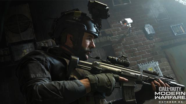 Call of Duty Modern Warfare'de 2008'de oynanan Türkiye - Çekya maçının anlatımına rastlanıldı