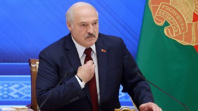 Lukaşenko'nun 'zam yasağı' kararına uymayan 30'a yakın işletme sahibi tutuklandı