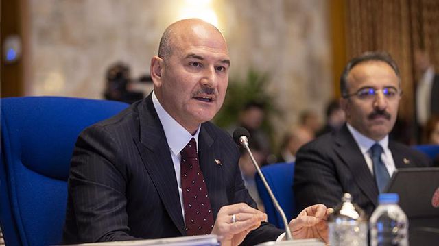 Bakan Soylu, topun ağzına CHP'li belediyeleri koydu: Haftaya açıklayacağım