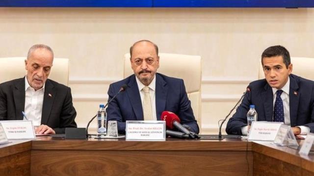 Milyonların gözü bugün yapılacak asgari ücret toplantısında! İşte masadaki rakamlar