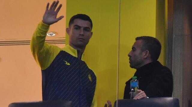 Locadan takımının maçını izleyen Ronaldo, Suudi yetkililerin uyarısıyla neye uğradığını şaşırdı