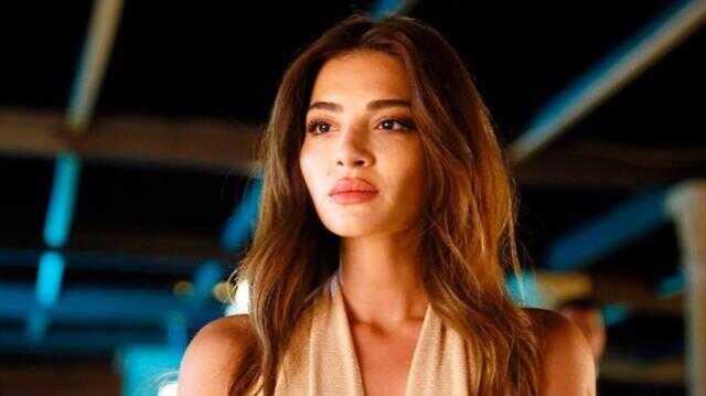 Dizi setinde gergin anlar! Melisa Aslı Pamuk geç kalınca Alperen Duymaz sinirden çılgına döndü