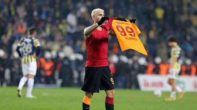 Her hareketi olay oluyor! Galatasaray'dan yıldız futbolcusuna özel tişört