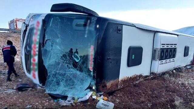 Son Dakika! Diyarbakır'dan Bodrum'a giden yolcu otobüsü devrildi: 6 kişi öldü, 36 kişi yaralandı