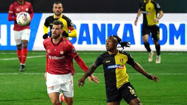 Gradel kızardı İstanbulspor rahat kazandı! Haftanın kapanış maçında İstanbulspor Sivasspor'u 3-0 yendi
