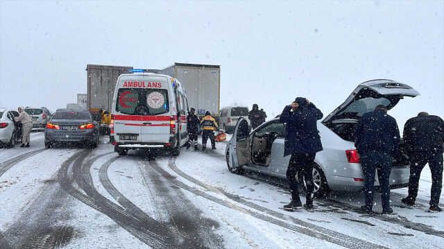 Bolu'da kaza mı oldu? SON DAKİKA! Bolu'da trafik kazası son durum! Bolu'da zincirleme kaza!