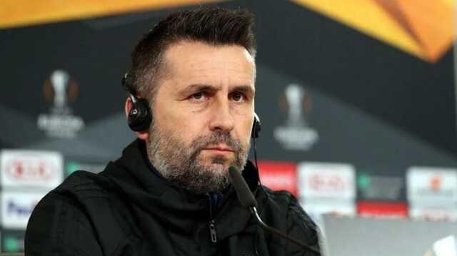 Trabzonspor'un anlaşmaya vardığı teknik direktör Nenad Bjelica'nın uçağı İstanbul'a iniş yaptı