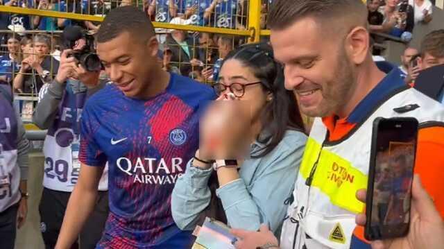Mbappe tribündeki genç kadını kanlar içinde bıraktı! Maç sonunda gönlünü almasını bildi
