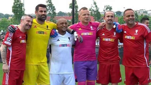 Carlos, Cafu, Gerrard, Kaka, Figo, Seedorf, Pires daha kimler kimler! İstanbul İstanbul olalı hiç görmedi bu kadar yıldız