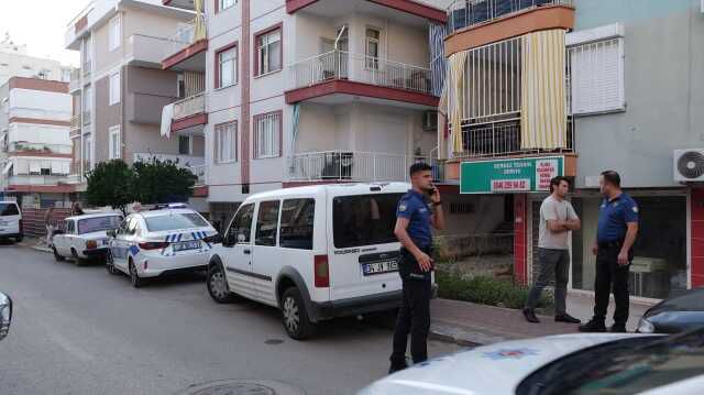 Antalya'da Kocası Tarafından Darbedilen Kadın Hayatını Kaybetti