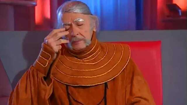 Selena'nın Yüce Honos'u Kayhan Yıldızoğlu, son haliyle hayranlarını şaşırttı